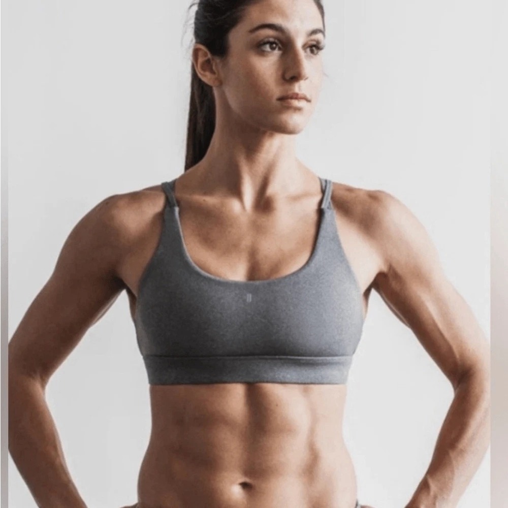 NoBull Women's Lined Scoop Neck Criss Cross Back Sports Bra Heather Gray XS‎